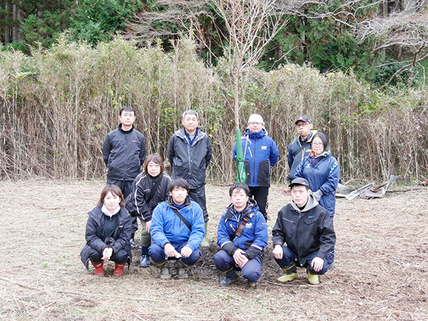 桜の植樹会集合写真